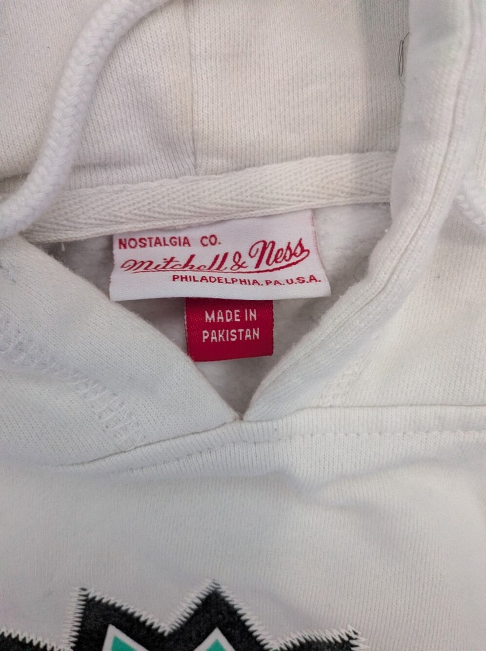 Toronto Raptors NBA Logo White Pullover Hoodie Mitchell & Ness Men's XL - Picture 4 of 12